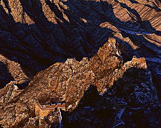 Epic将新增游戏库分类功能 官方微博写搞笑论文